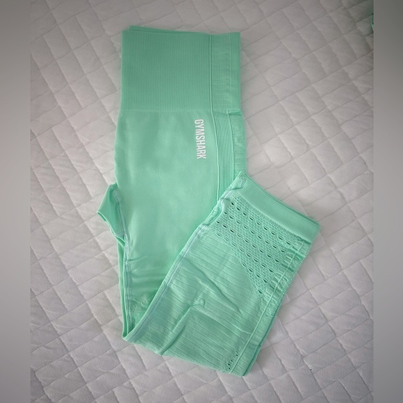 Gymshark Leggings - Picture 1 of 3